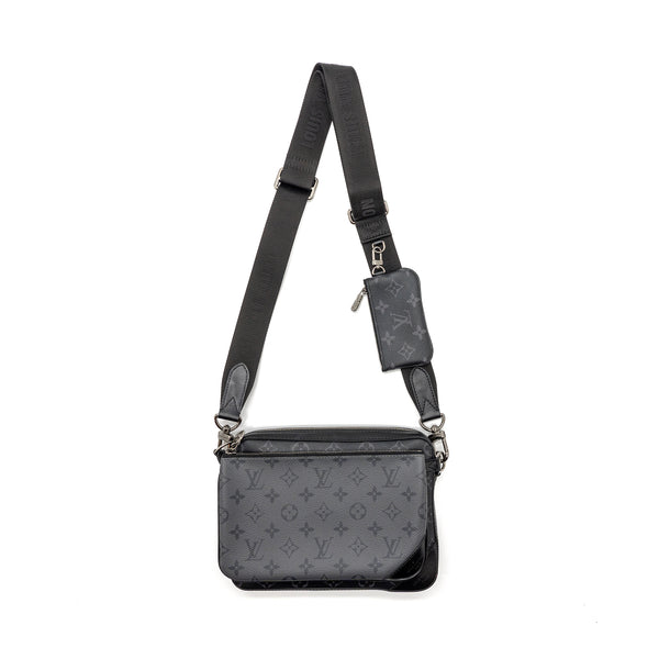 Lightweight and sophisticated, the Louis Vuitton Trio Messenger