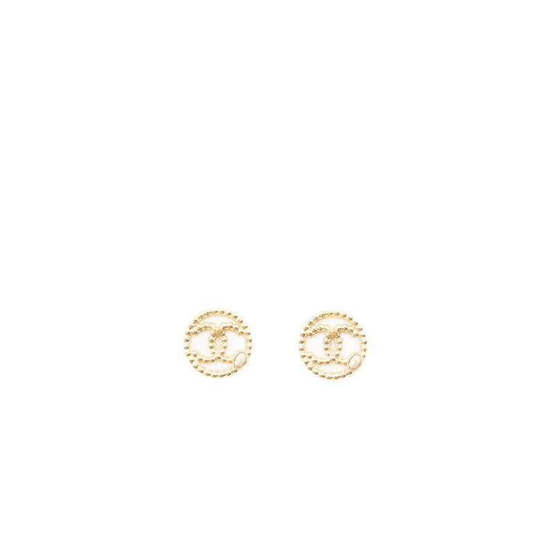 Chanel 22C Round CC Logo Earrings Light Gold Tone