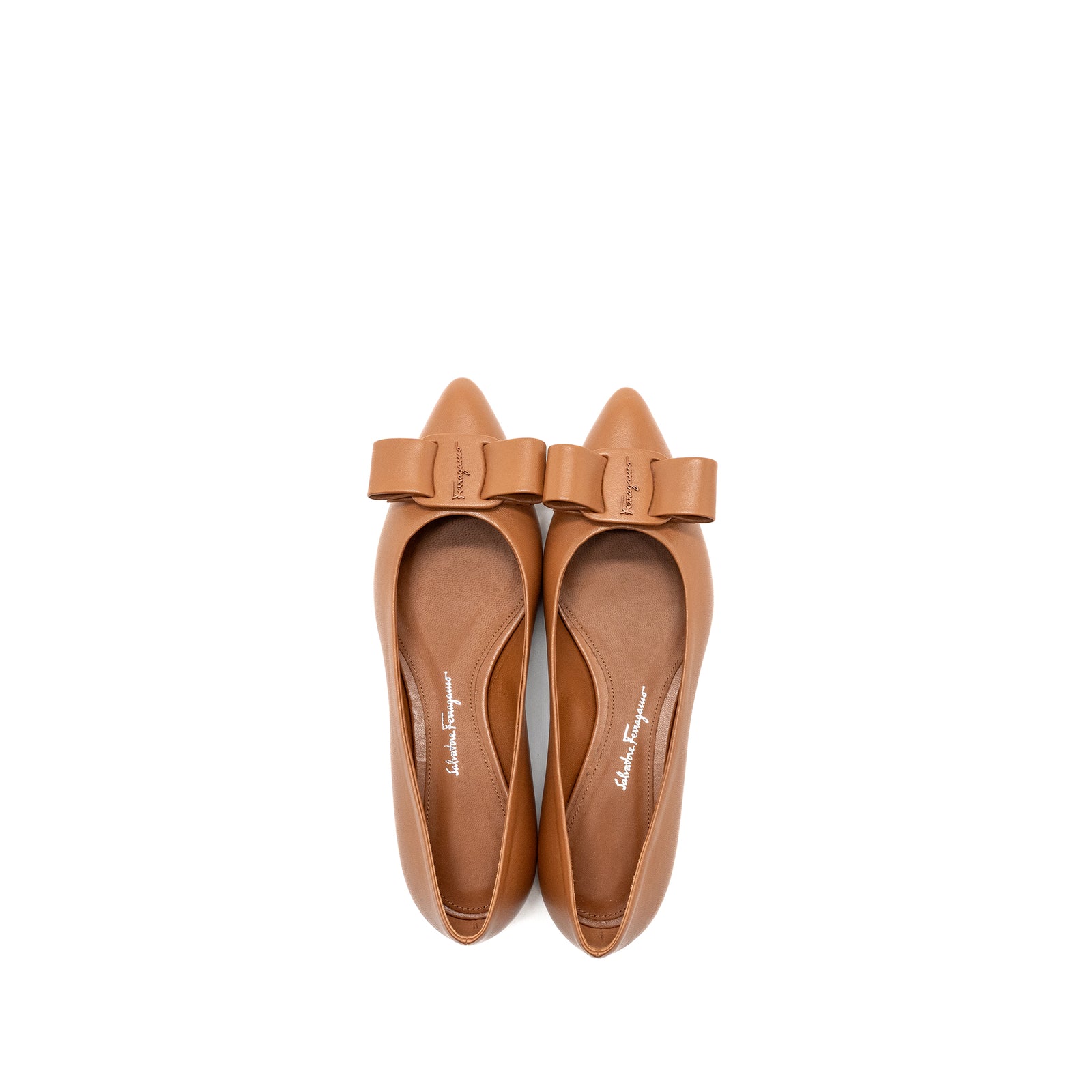 Salvatore Ferragamo VIVA ホワイト 6.5サイズ Ferragamo Women's Viva Bow Bag - Bone | Coggles