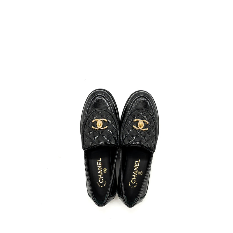 Chanel Size 38.5 Quilted CC Logo Loafer Patent Lambskin Black LGHW