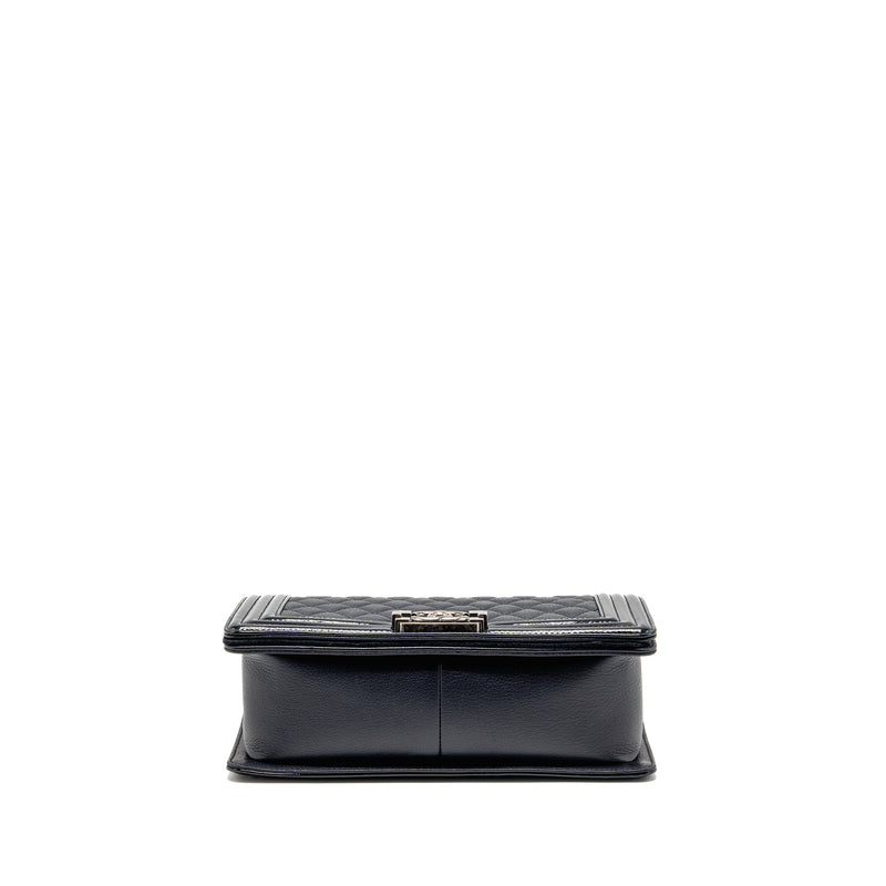 Chanel Medium Boy Bag Grained Calfskin Navy Ruthenium Hardware