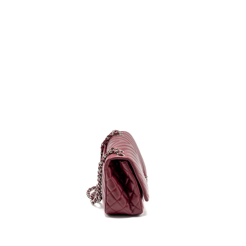 Chanel Chevron Flap bag Lambskin dark red SHW