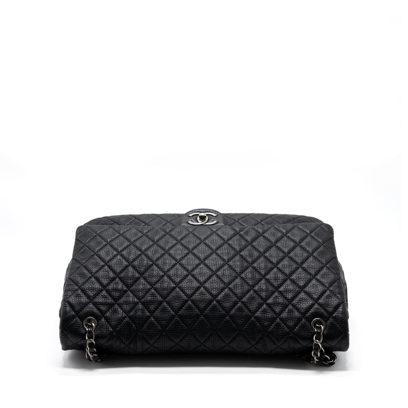 Chanel XXL classic travel flap calfskin black ruthenium hardware