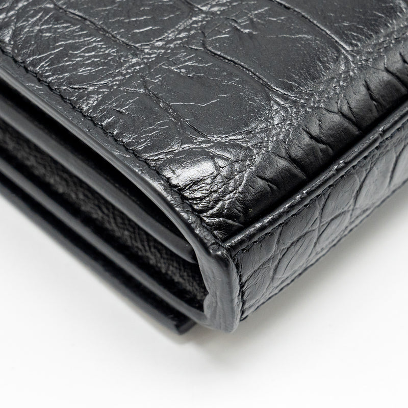 SAINT LAURENT / YSL Classic Chain Wallet Croc-Embossed Calfskin Black SHW