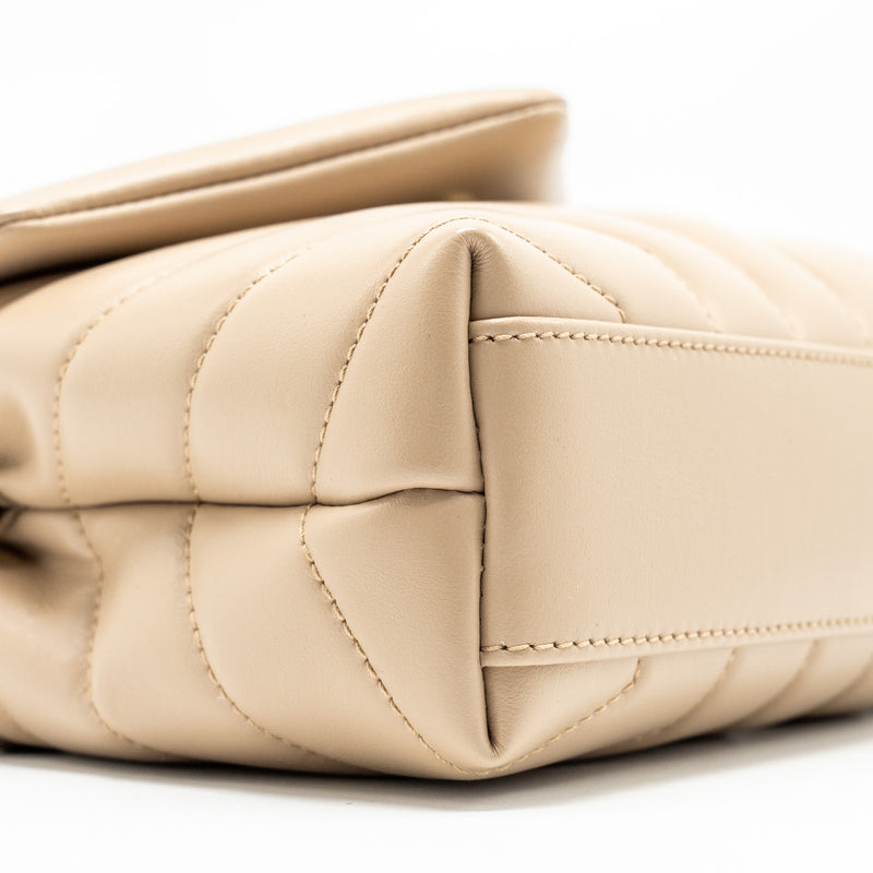 SAINT LAURENT / YSL Toy LouLou Quilted Shoulder Bag Calfskin Beige GHW