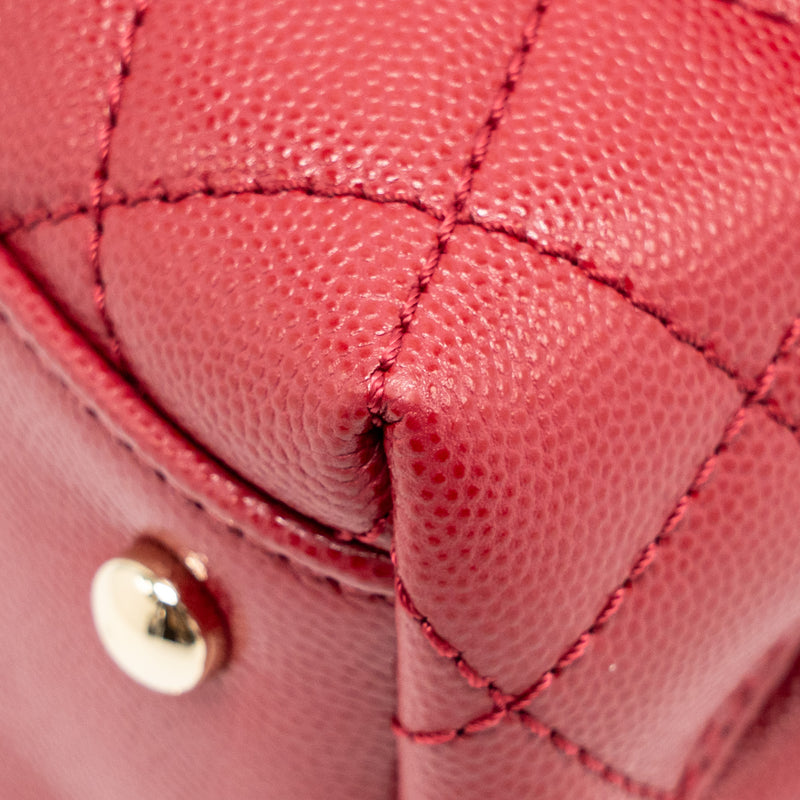 Chanel Small Coco handle caviar red LGHW (microchip)