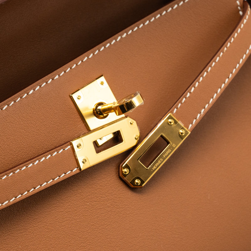 Hermes kelly Pochette swift Gold GHW stamp W