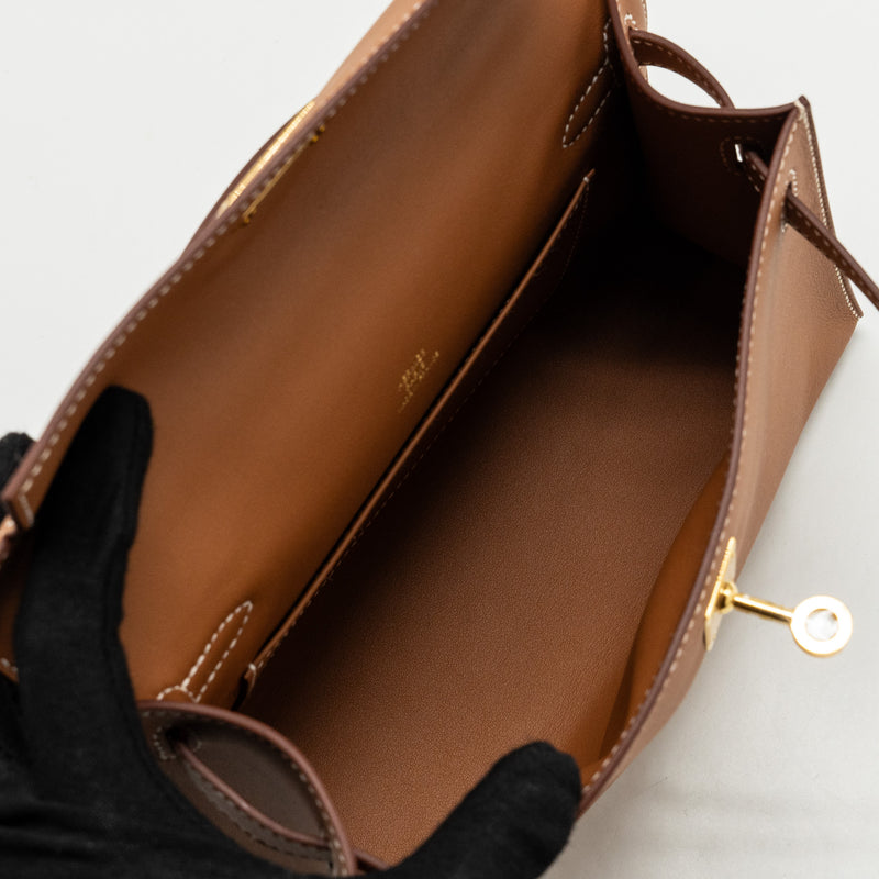 Hermes kelly Pochette swift Gold GHW stamp W