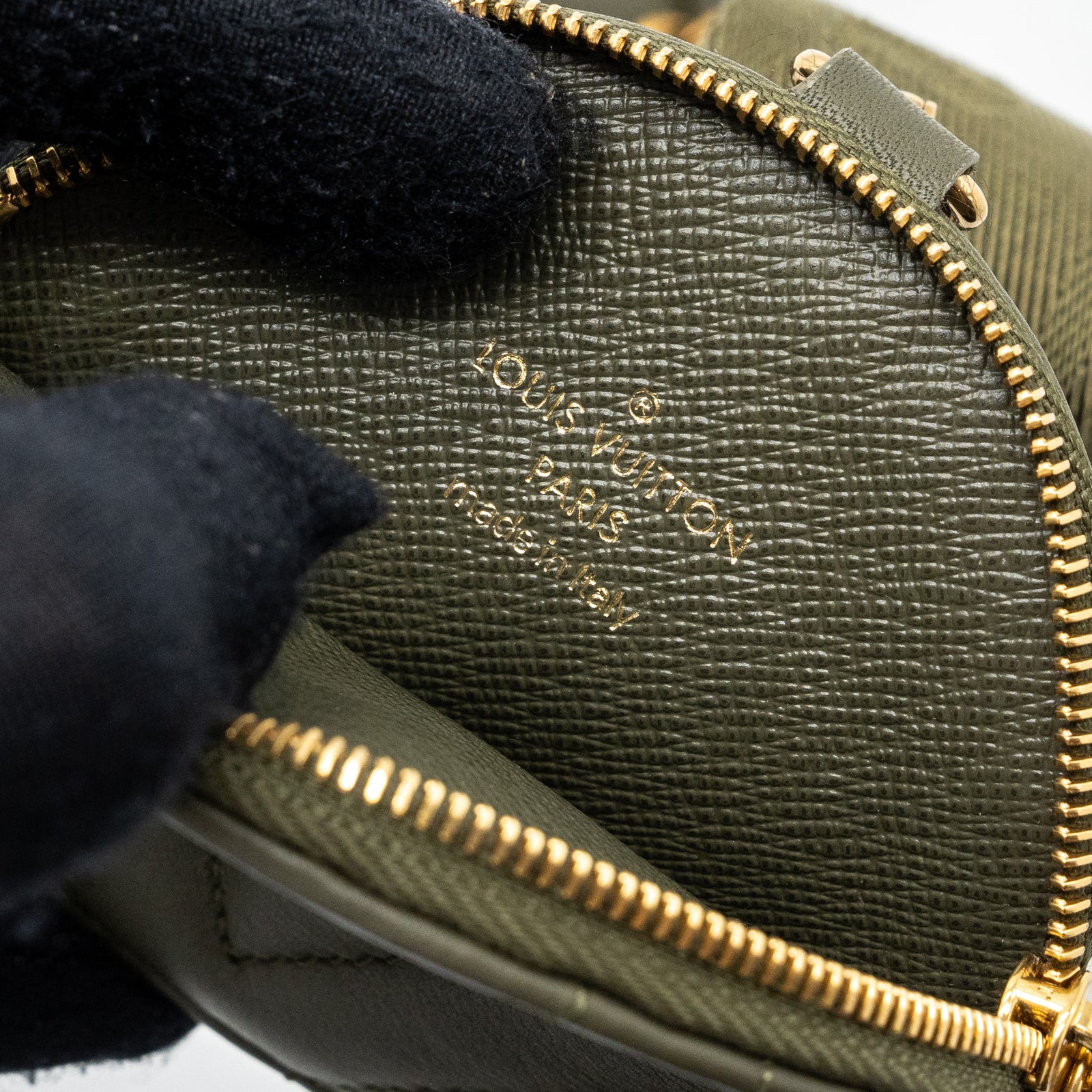 Louis Vuitton New Wave Multi Pochette Calfskin Kaki Green GHW Louis Vuitton New Wave Multi Pochette Calfskin Kaki Green GHW