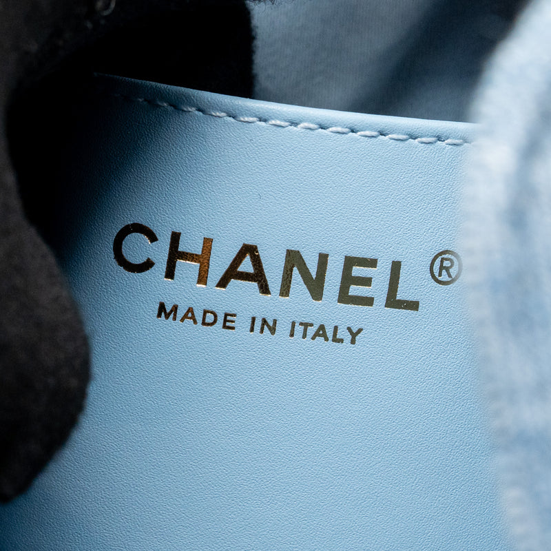 Chanel 25 Medium Handbag Washed Denim Blue GHW (Microchip)