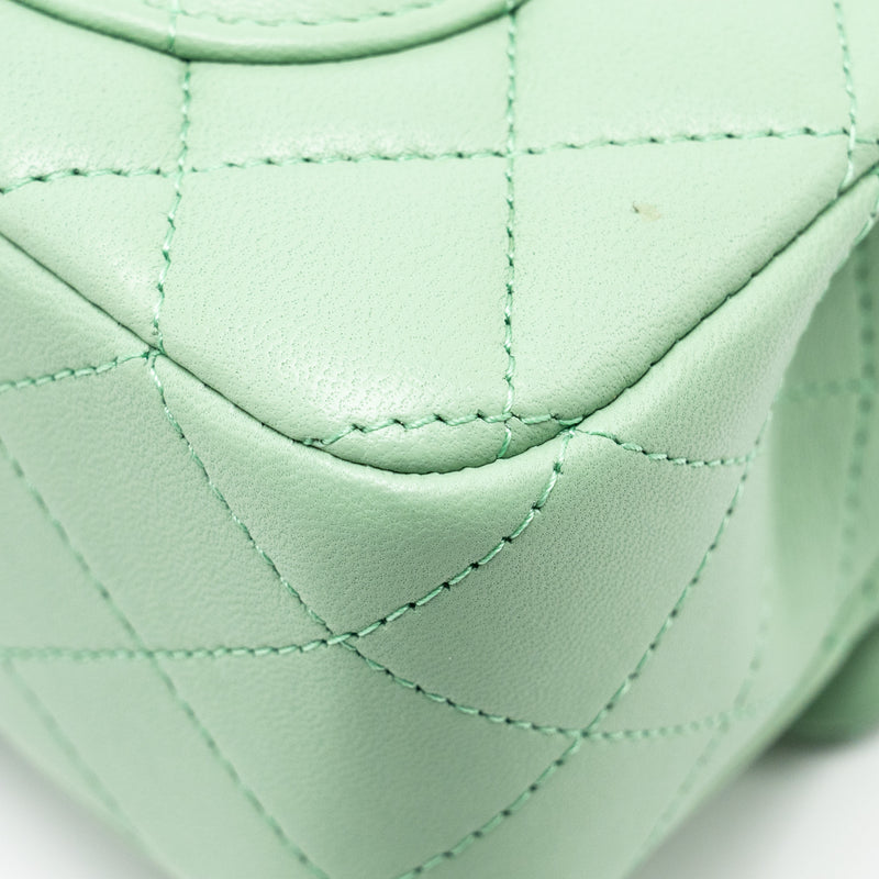 Chanel Top handle mini rectangular flap bag lambskin light green LGHW (microchip)