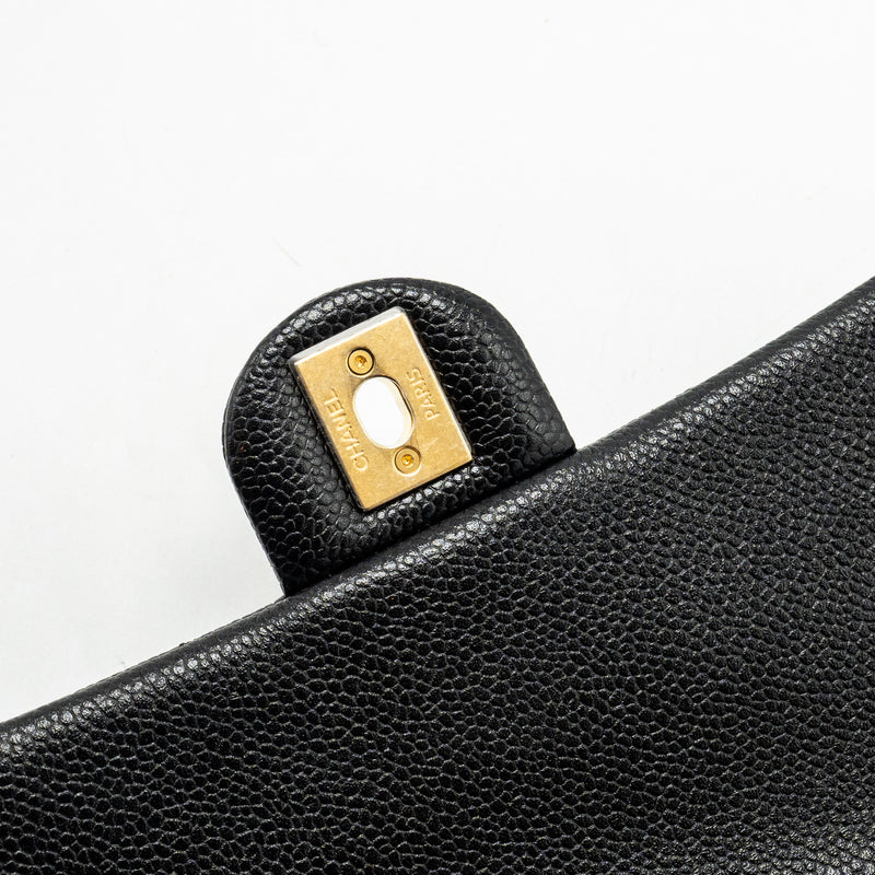 Chanel 21A Detailed Chains Flap Bag Caviar Black GHW (Microchip)