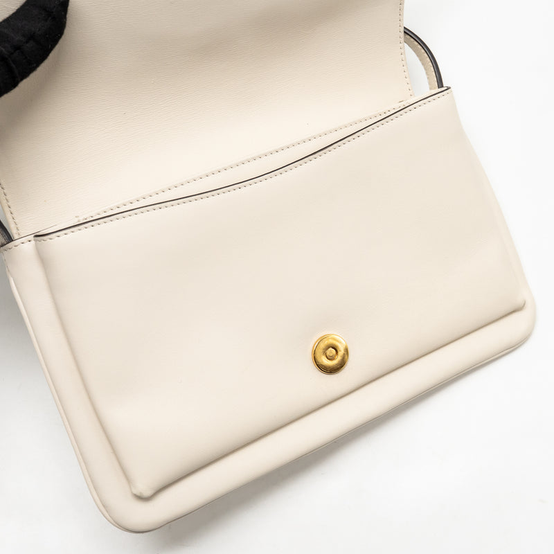 Gucci Small Arli Flap Bag Calfskin White GHW