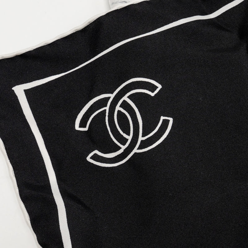CHANEL 90x90cm Coco Chanel Silk Scarf Black / White