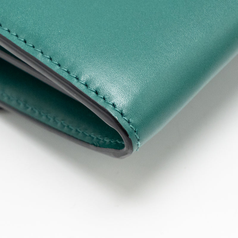 Bvlgari serpenti flap wallet with chain calfskin green LGHW