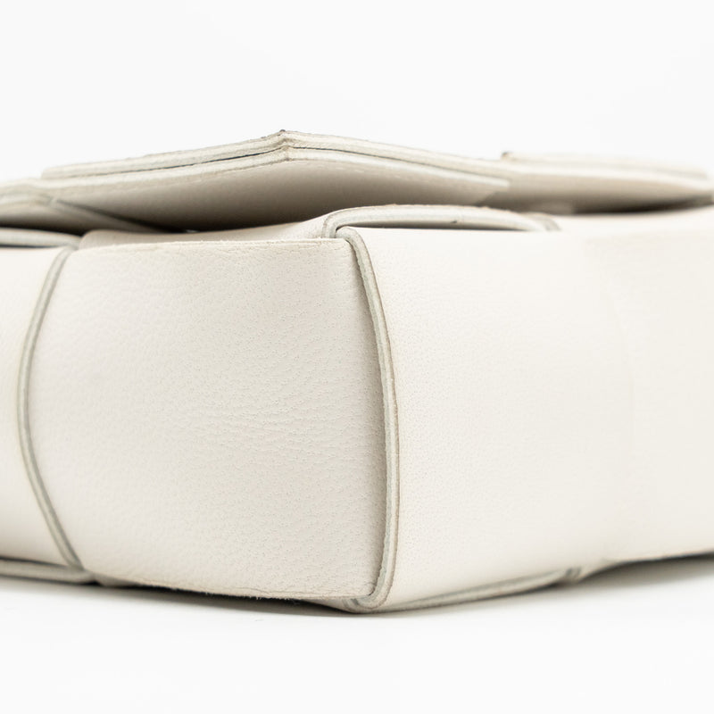 Bottega Veneta Intreccio Cassette Mini Bag Lambskin White