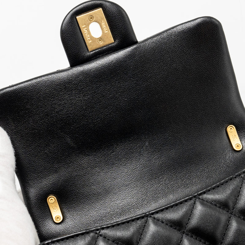 Chanel 24p pearl chain Mini Flap Bag Lambskin Black GHW (Microchip)