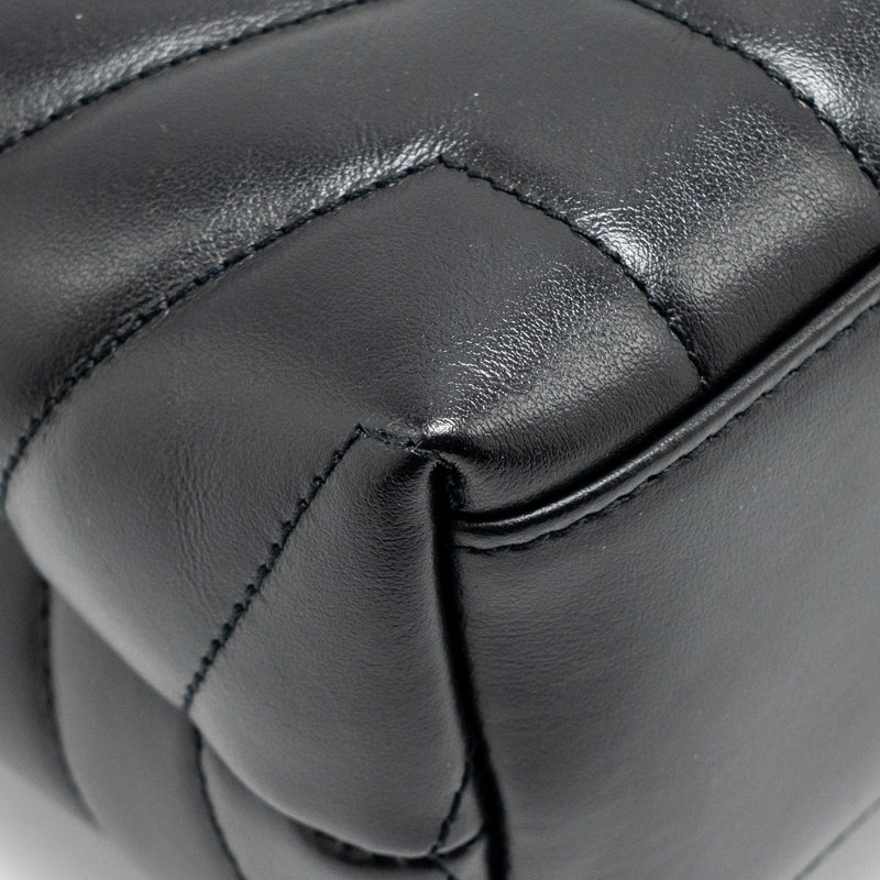 Saint Laurent/YSL Medium Loulou Shoulder Bag Calfskin So Black