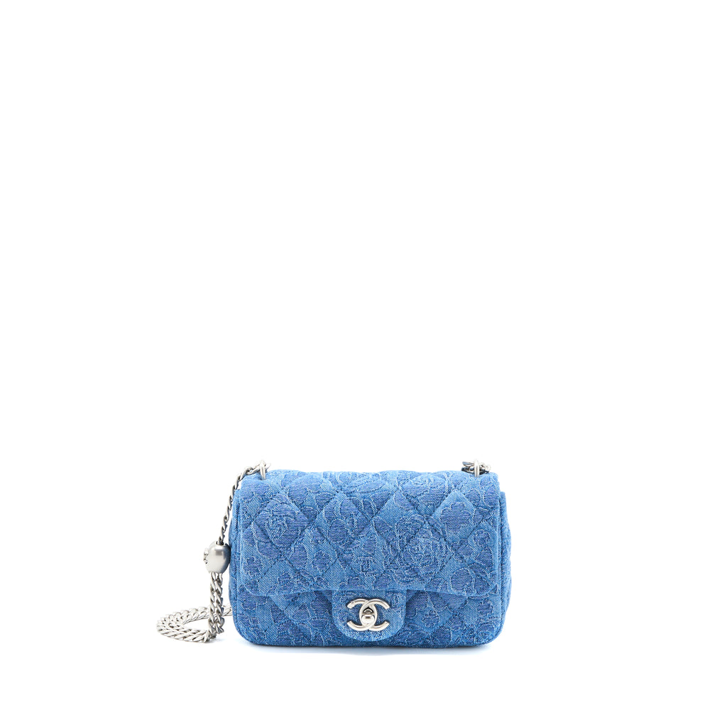 Chanel 23P Camellia Sweetheart Mini Flap Bag Blue Denim – ＬＯＶＥＬＯＴＳＬＵＸＵＲＹ