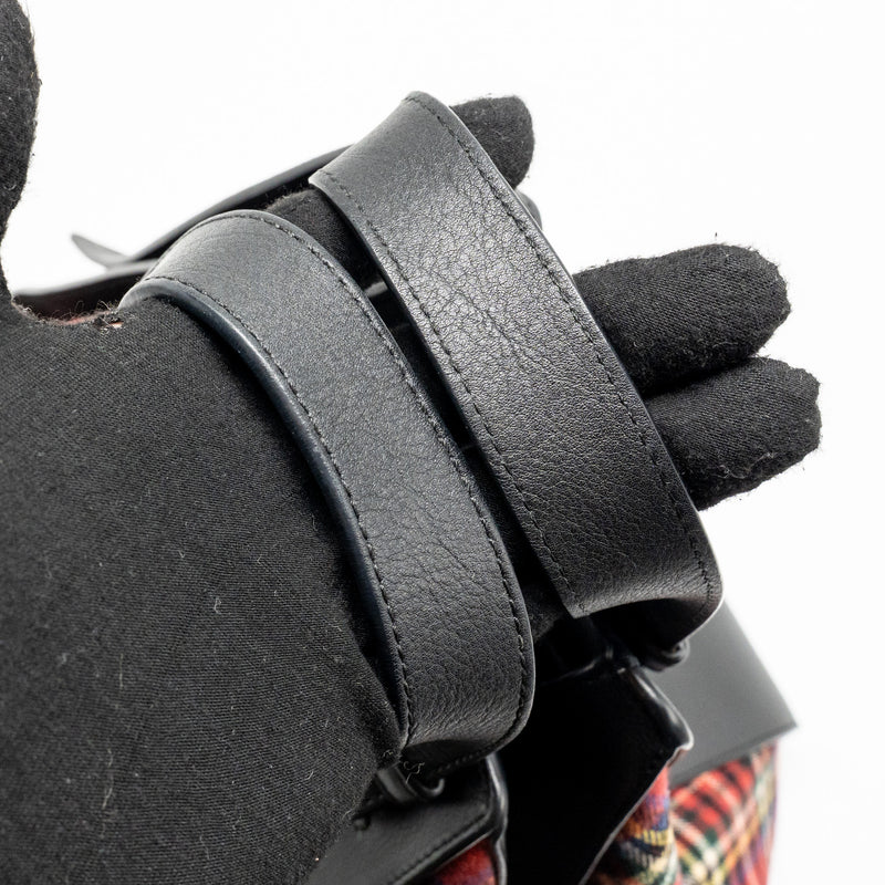 LOEWE HAMMOCK TARTAN BAG BLACK/RED TARTAN CALF/TEXTILE SHW