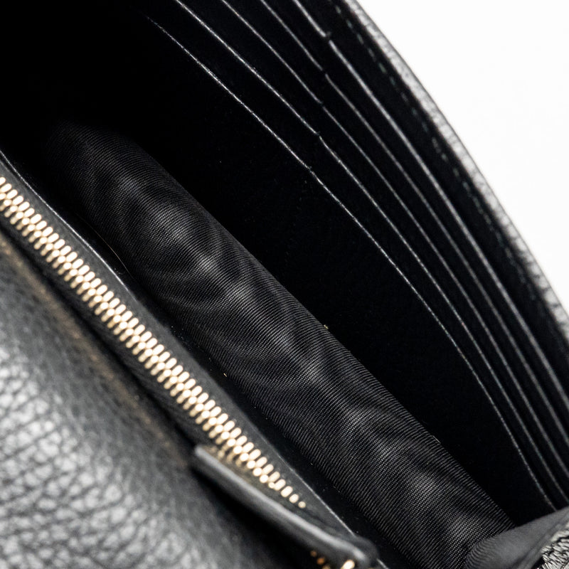 Gucci Interlocking Chain Wallet Calfskin Black GHW