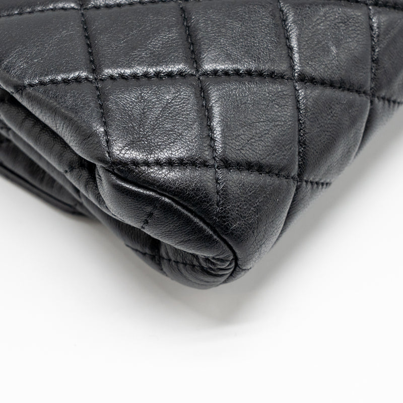 Chanel 22c Quilted Flap Bag Lambskin Black GHW (microchip)