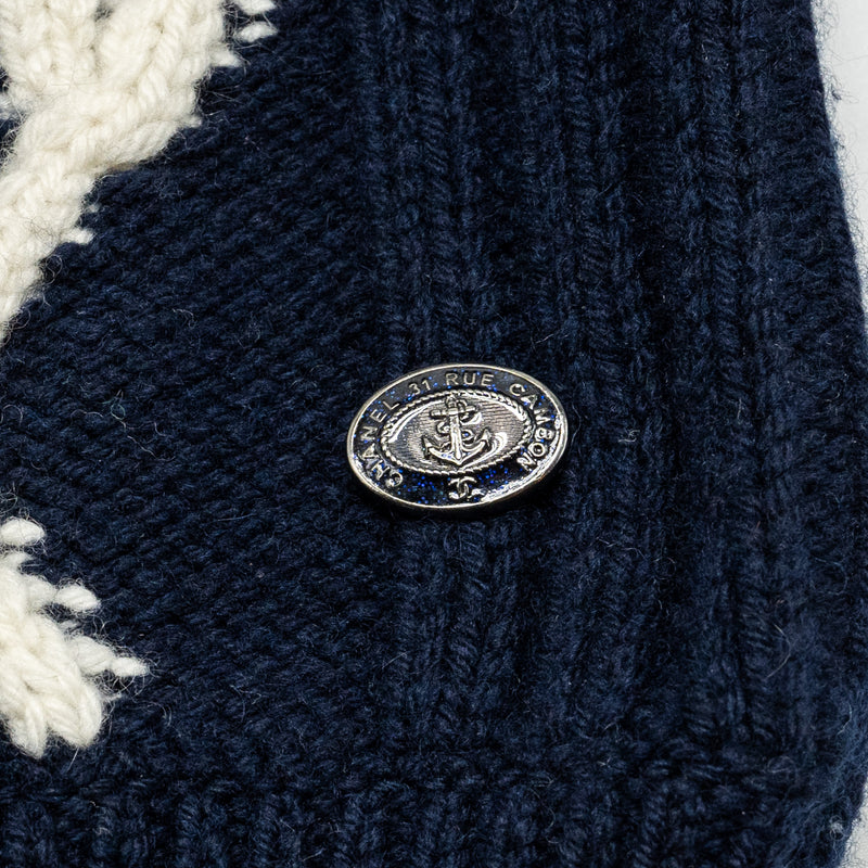 Chanel Size 34 18A Hamburg Chunky Knit Sweater Wool/Cashmere Navy/White