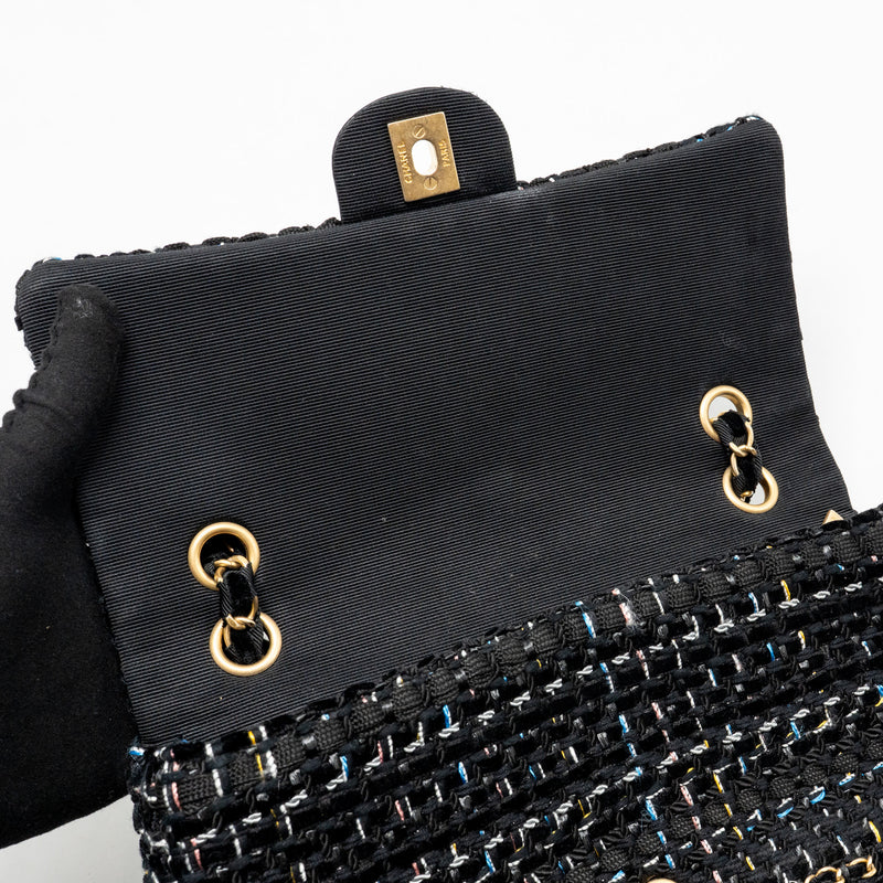 Chanel Medium Single flap bag tweed black GHW