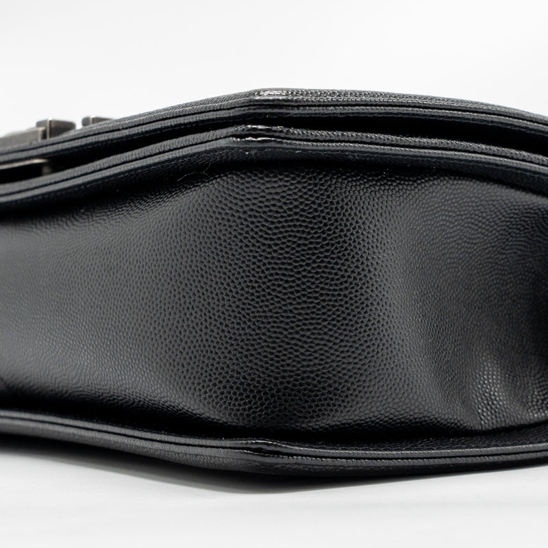 CHANEL Medium Boy Bag Caviar Black Ruthenium Hardware