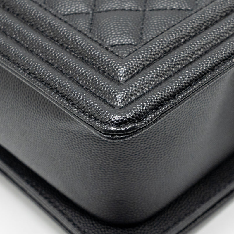 CHANEL Medium Boy Bag Caviar Black Ruthenium Hardware