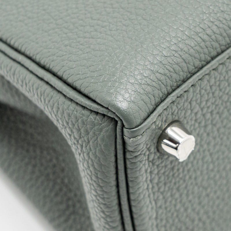 Hermes Kelly 25 Togo Vert Amande SHW Stamp U