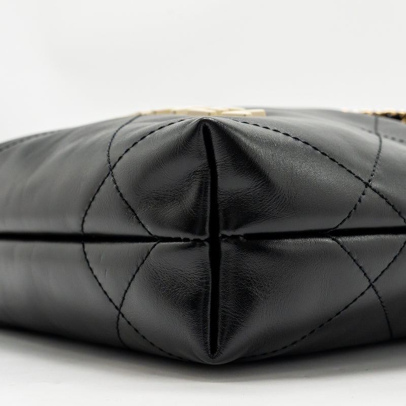Chanel Mini 22 BAG Shiny Calfskin Black GHW (Microchip)
