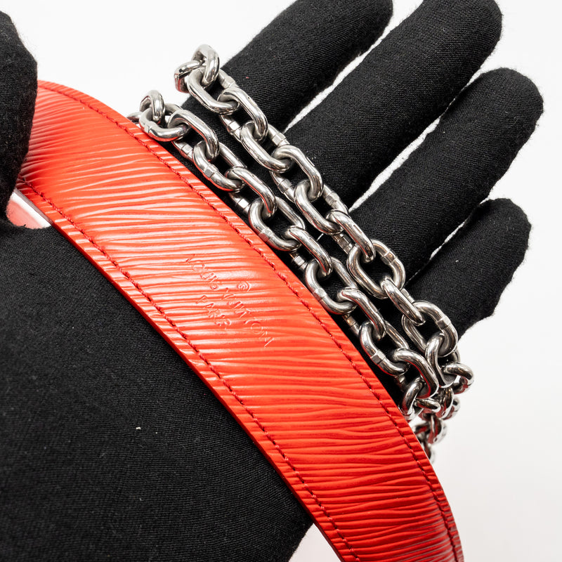 Louis Vuitton Twist MM epi leather red SHW