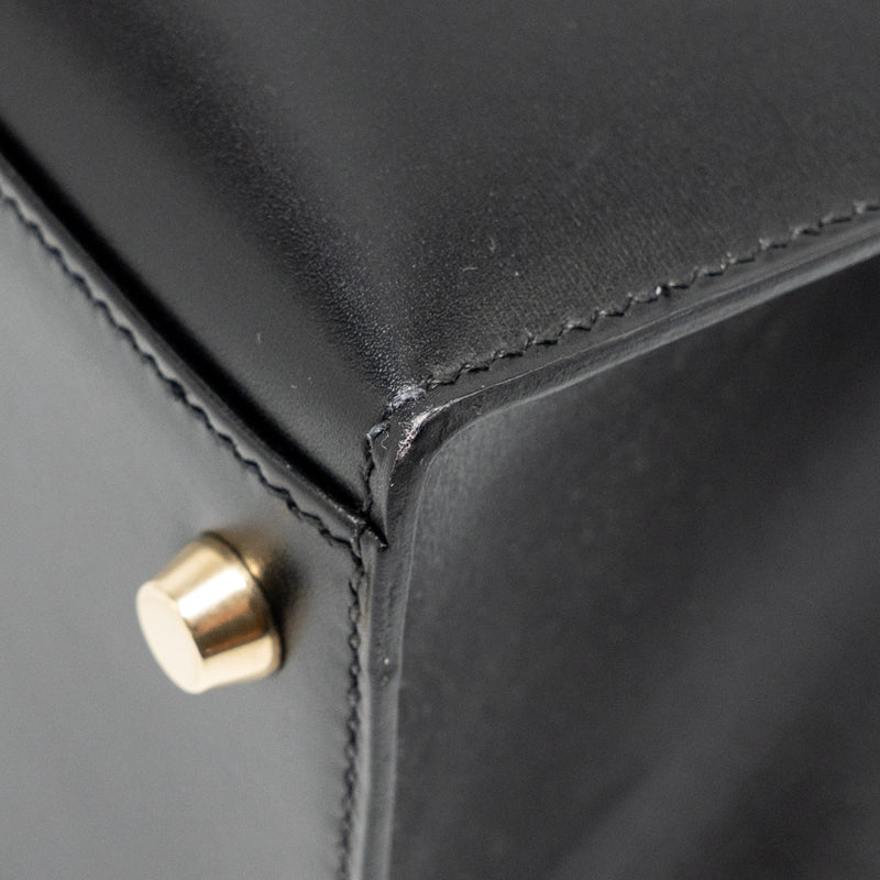 Hermes Vintage Kelly 32 Box Black GHW Stamp Square I