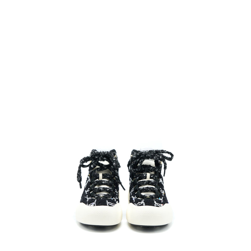 Chanel Size 36.5 Winter Sneakers Fabric Black/White