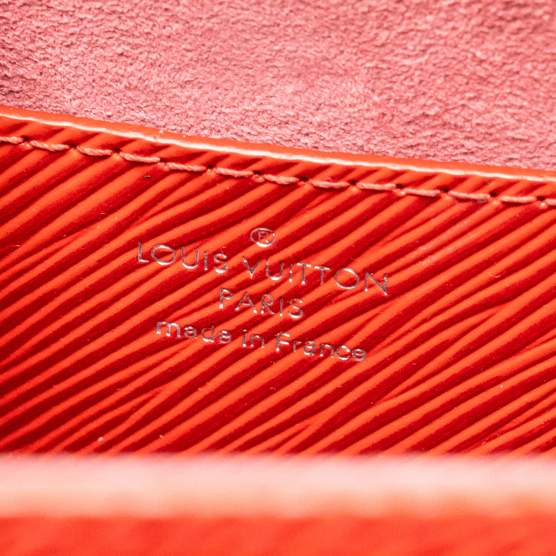 Louis Vuitton Twist MM epi leather red SHW