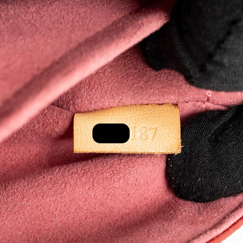 Louis Vuitton Twist MM epi leather red SHW