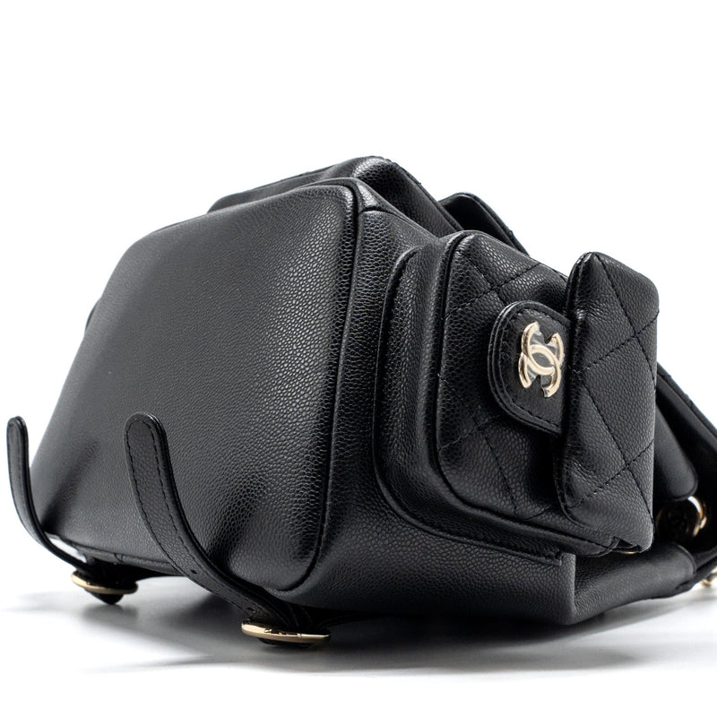 Chanel 23k triple pocket backpack caviar black LGHW (microchip)