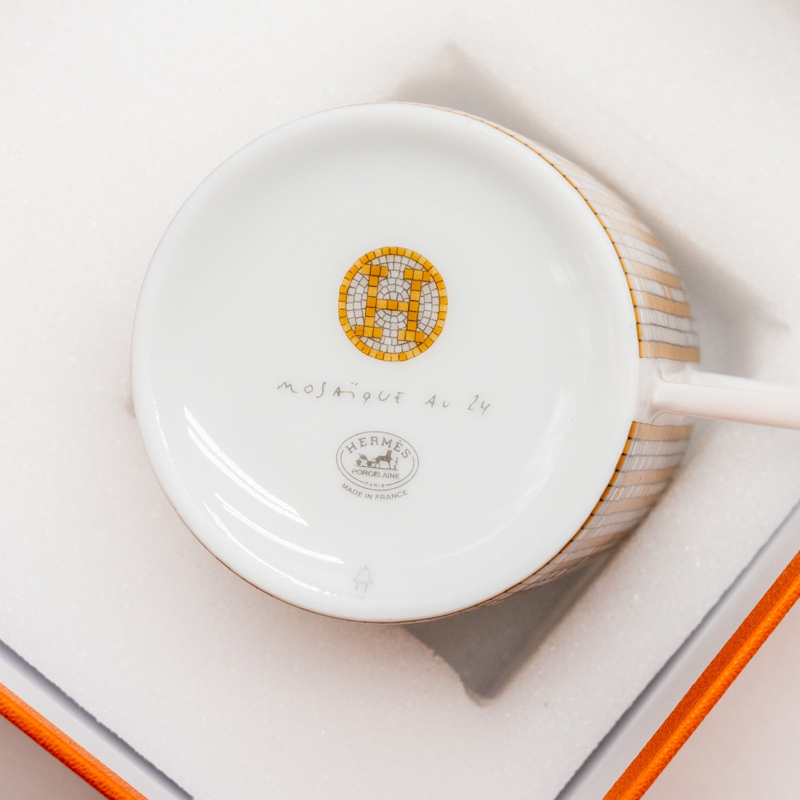 macaron HERMES サンルイ ティスル ゴールド装飾 カップ HERMES Mosaique Au 24 Tea Cup Saucer Tableware 2 set Gold