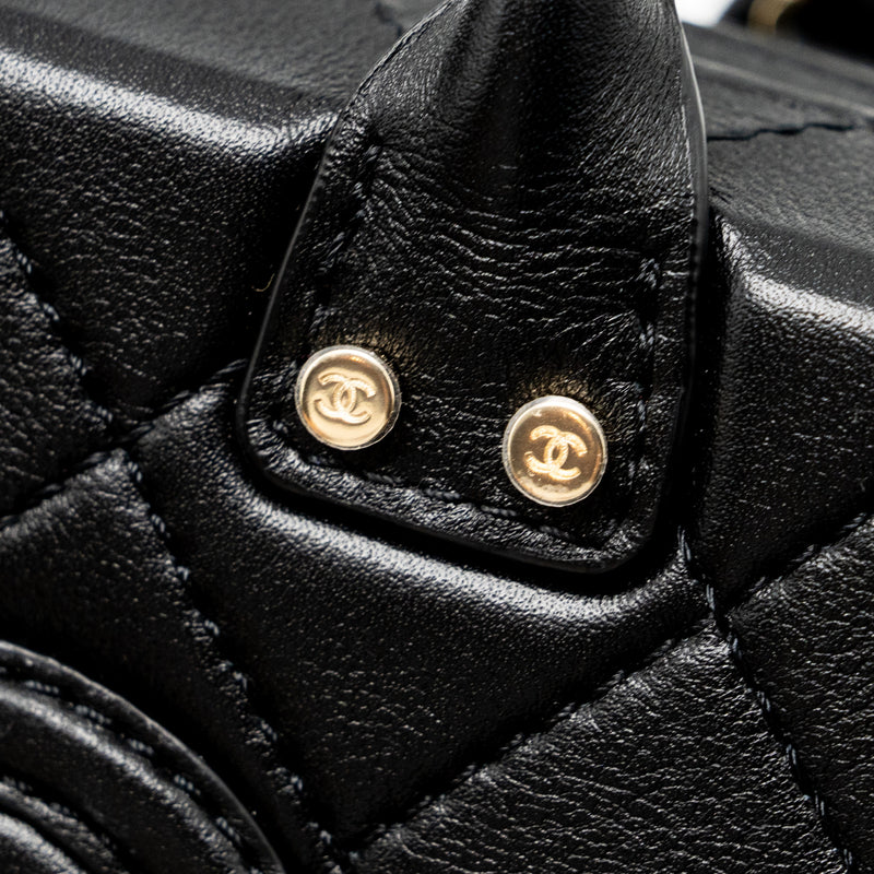 Chanel 22B Small Vanity Case Calfskin Black GHW (Microchip)