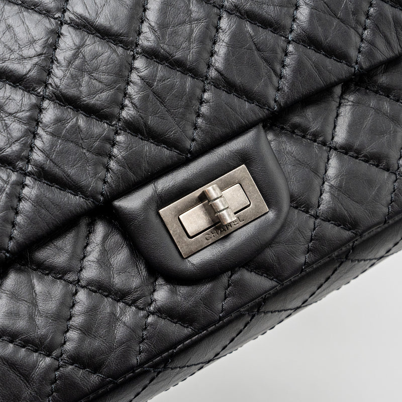 Chanel Small 2.55 Reissue Flap Bag Aged Calfskin Black Ruthenium Hardware(Microchip)