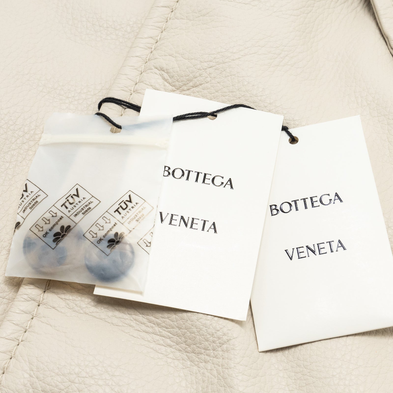 BOTTEGA VENETA Size 44 Long Coat Genuine Leather/Cotton White