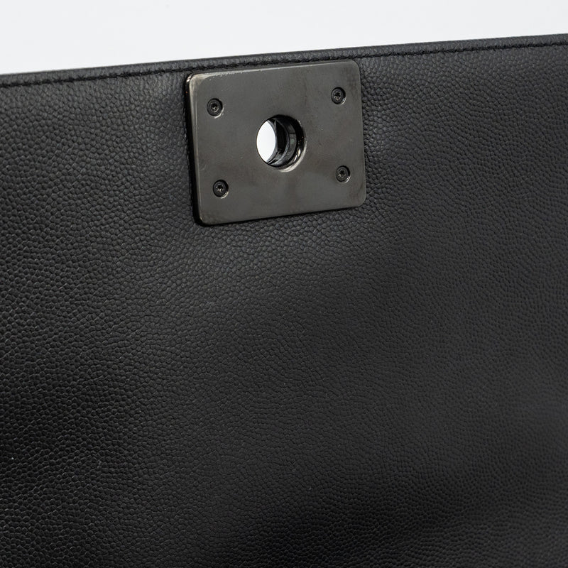 Chanel medium boy bag caviar so black black hardware
