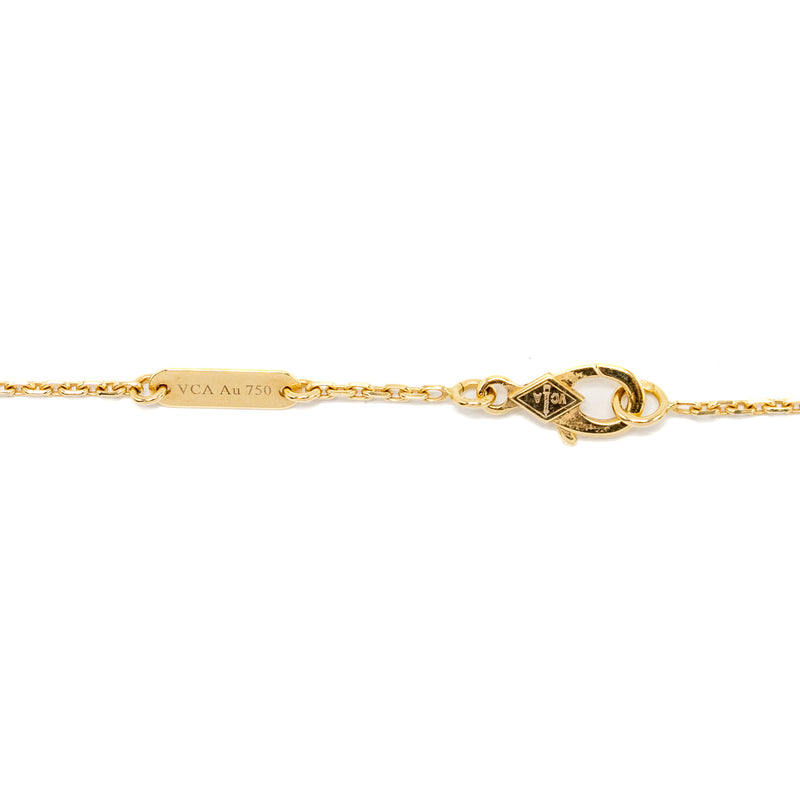 Van Cleef & Arpels Vintage Alhambra  Pendant Onyx Yellow Gold