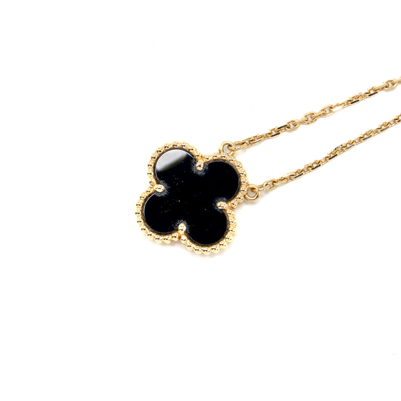 Van Cleef & Arpels Vintage Alhambra  Pendant Onyx Yellow Gold
