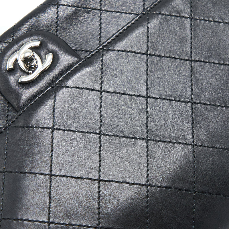 Chanel Quilted Flap Bag Lambskin Black SHW