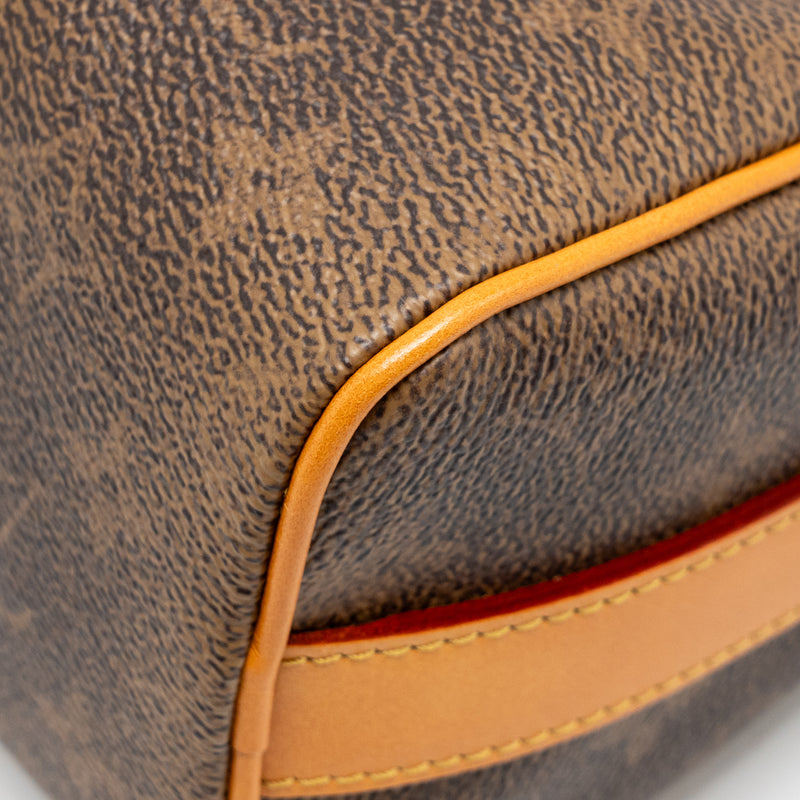 Louis Vuitton Keepall Bandoulière 25 Monogram Dust Coated Canvas GHW