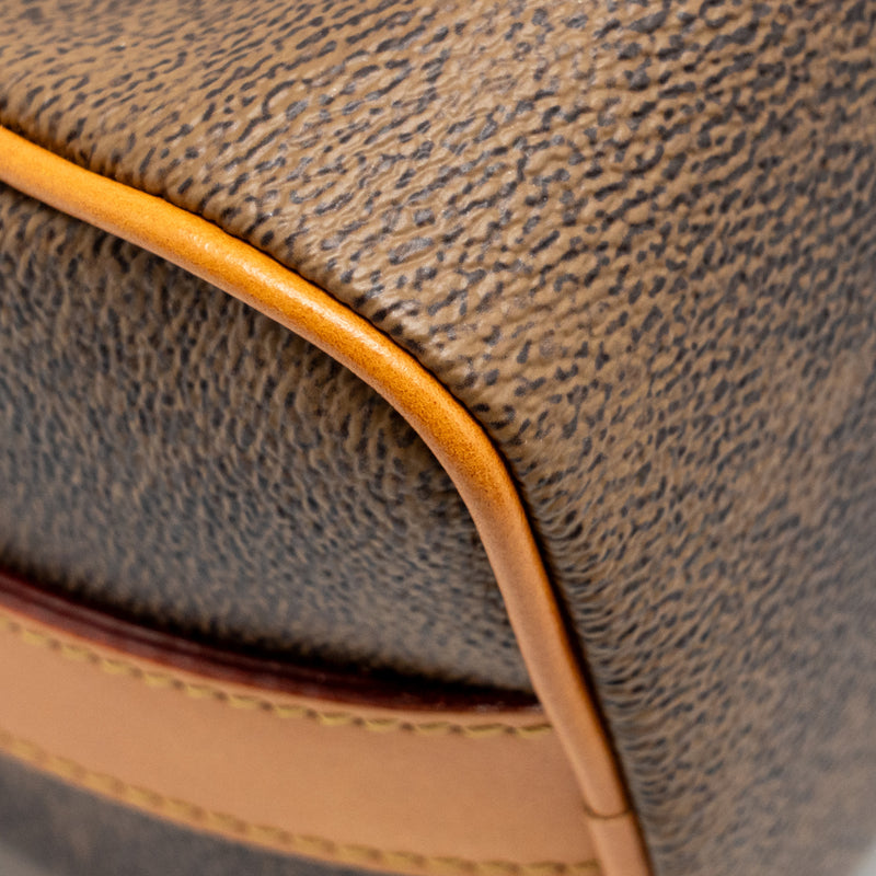 Louis Vuitton Keepall Bandoulière 25 Monogram Dust Coated Canvas GHW