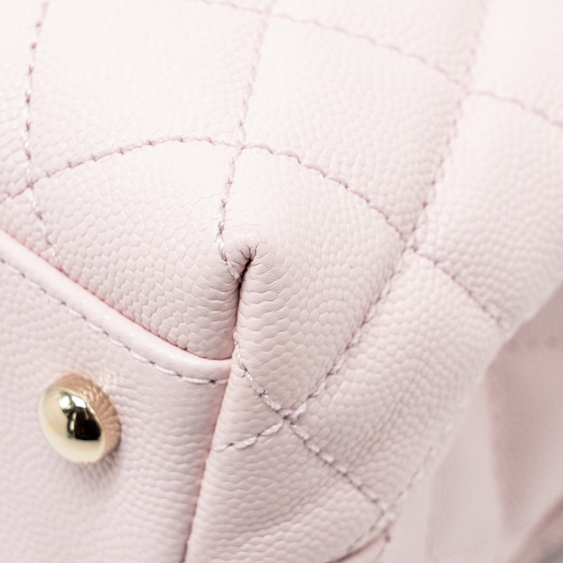 Chanel Small Coco Handle Caviar Light Pink LGHW (microchip)