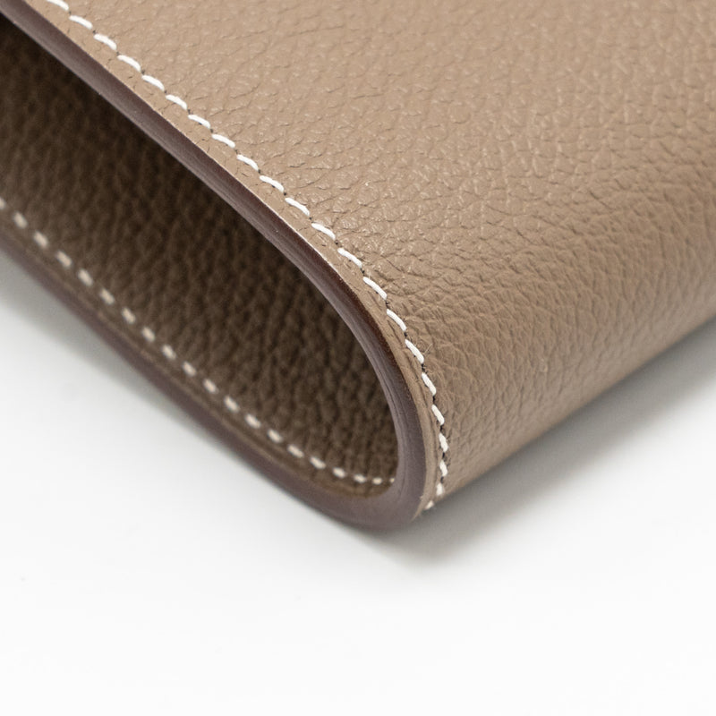 Hermes Kelly to Go Evercolor Etoupe SHW Stamp W